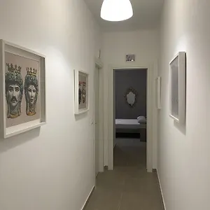 https://aeroporto-katane-rooms.taorminaitalyhotels.com